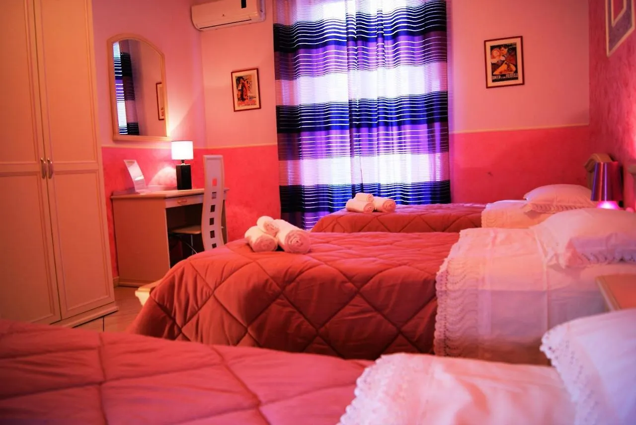 Maison 37, Exclusive Use Apartment For 5-6 People, 3 Bedrooms Палермо