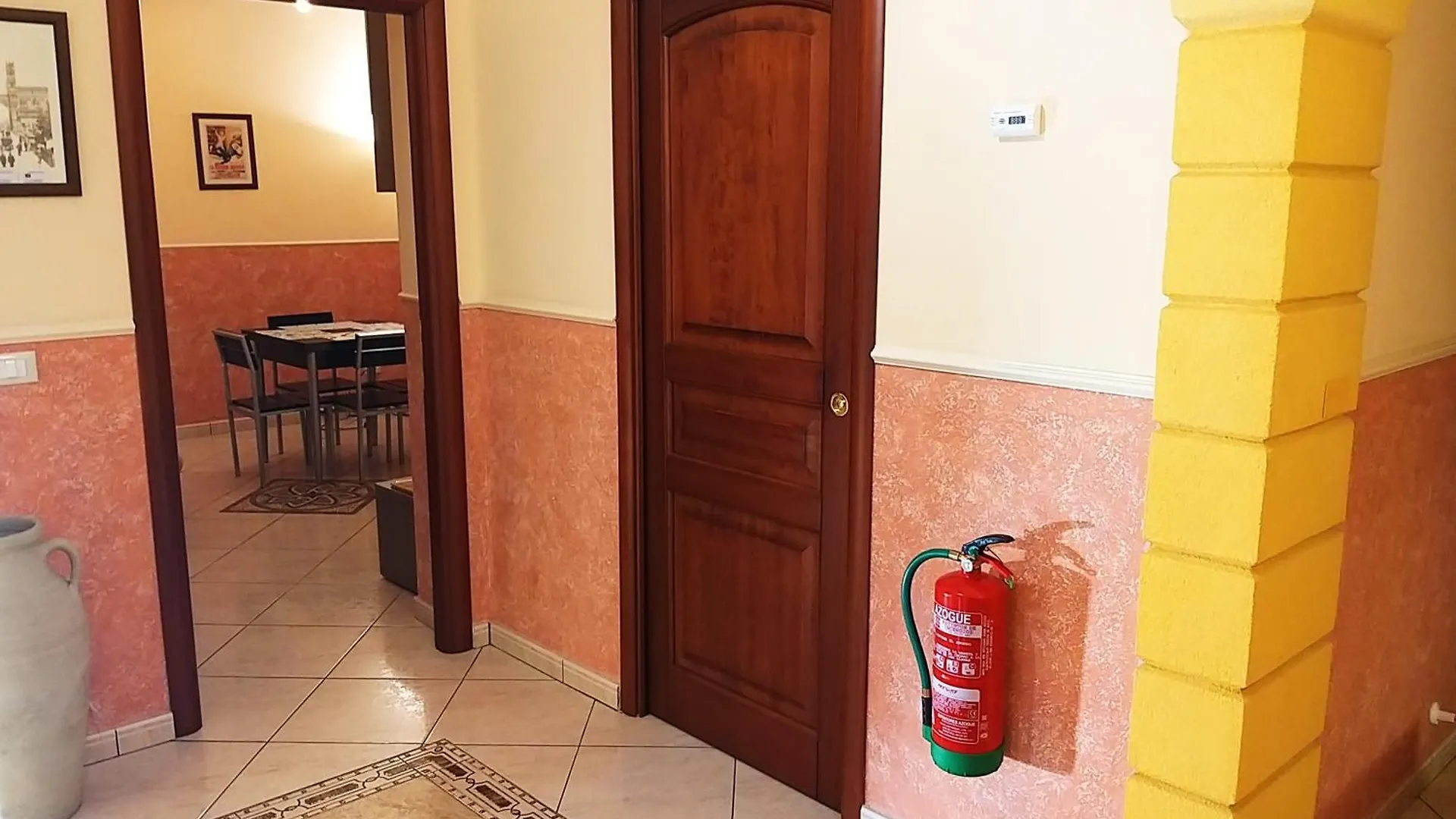 Maison 37, Exclusive Use Apartment For 5-6 People, 3 Bedrooms Палермо