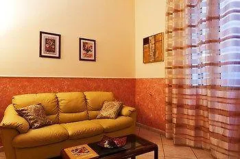 Maison 37, Exclusive Use Apartment For 5-6 People, 3 Bedrooms Палермо Италия