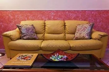 Maison 37, Exclusive Use Apartment For 5-6 People, 3 Bedrooms Палермо Италия