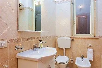 Maison 37, Exclusive Use Apartment For 5-6 People, 3 Bedrooms Палермо
